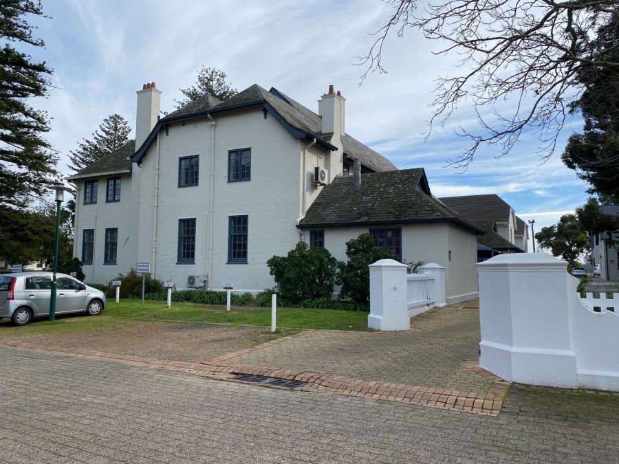 To Let commercial Property for Rent in Paardevlei Western Cape